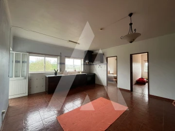 Prédio para Venda em A dos Negros