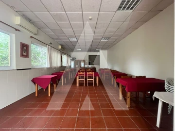 Prédio para Venda em A dos Negros