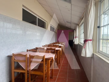 Prédio para Venda em A dos Negros