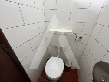 Prédio para Venda em A dos Negros