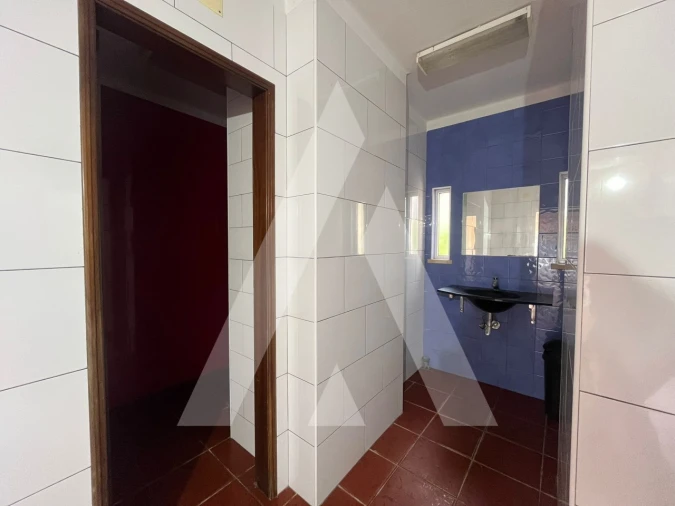 Prédio para Venda em A dos Negros Foto 35