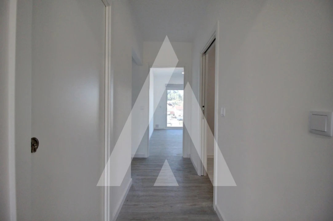 Moradia T3 para Venda em Arcos e Mogofores Foto 12