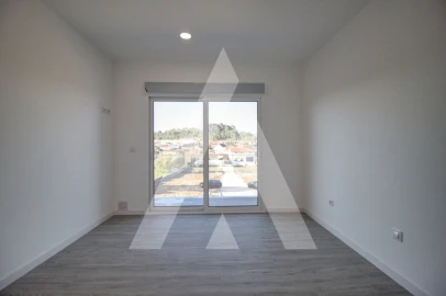 Moradia T3 para Venda em Arcos e Mogofores