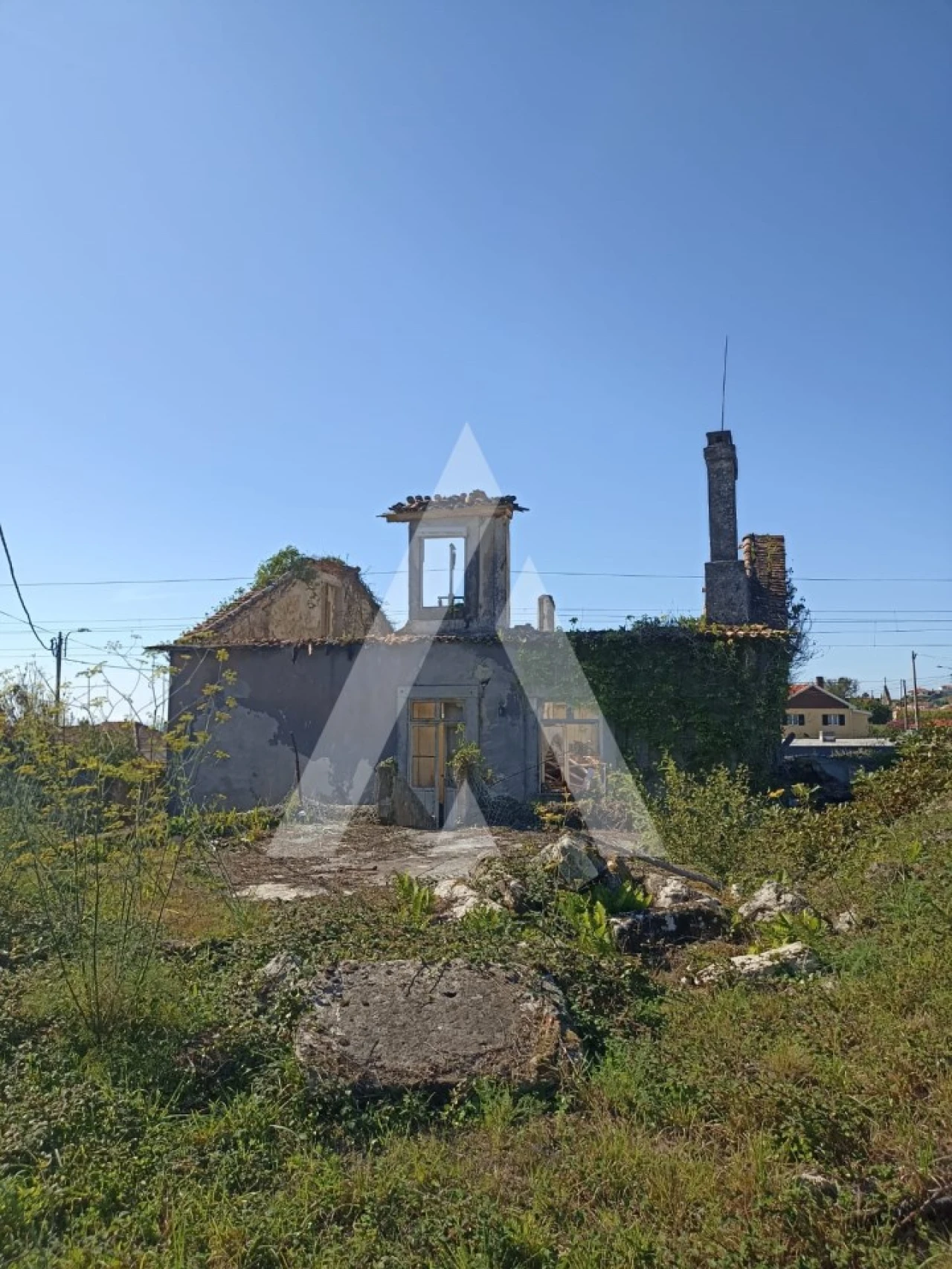 Terreno para Venda em Carreço Foto 4
