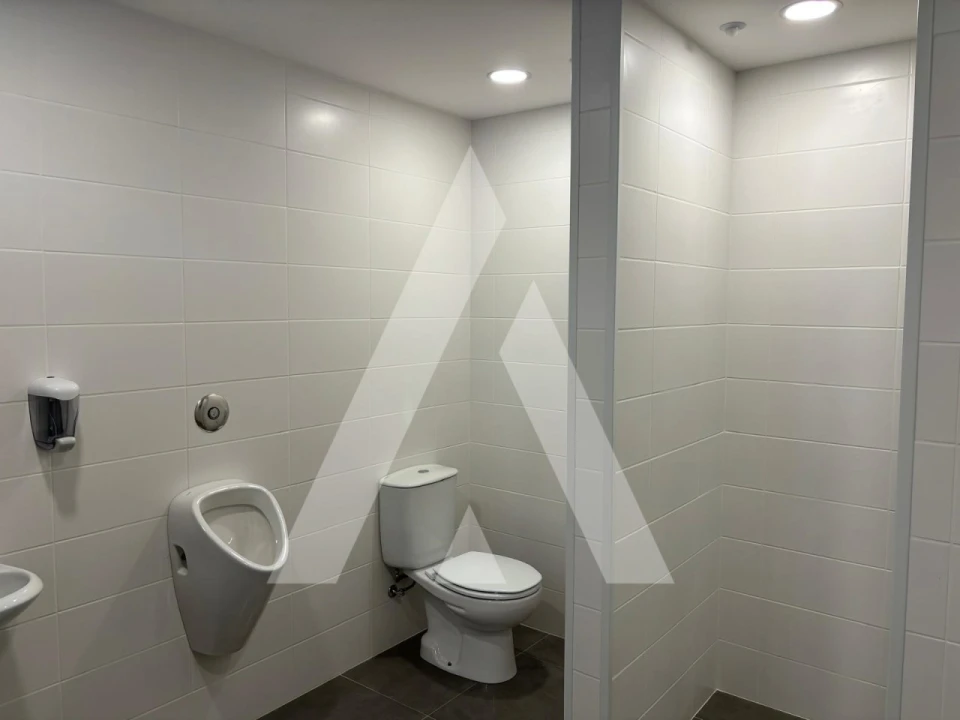 Armazém para Arrendamento em Cete Foto 5