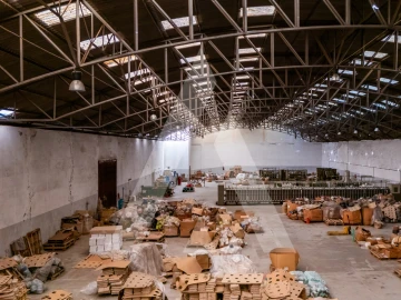 Armazém para Venda em Cortegaça