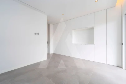 Moradia T4 para Venda em Quarteira