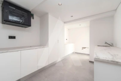 Moradia T4 para Venda em Quarteira