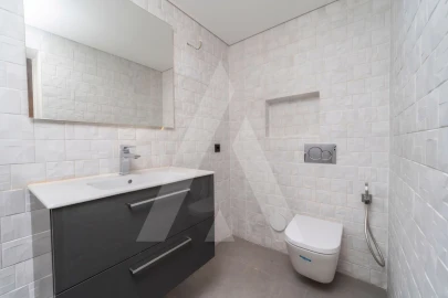 Moradia T4 para Venda em Quarteira