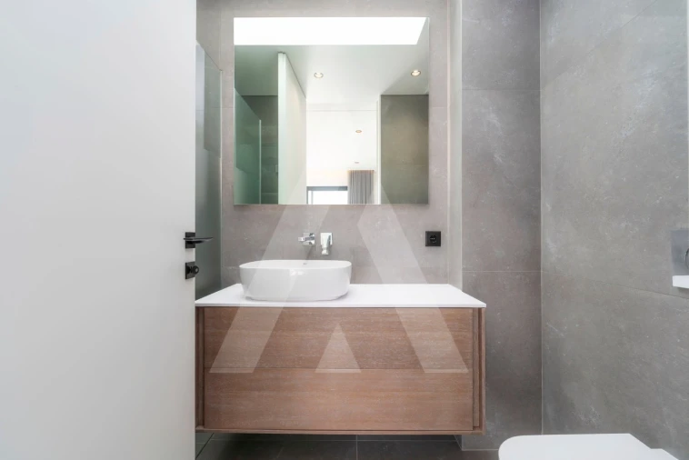 Moradia T4 para Venda em Quarteira Foto 48