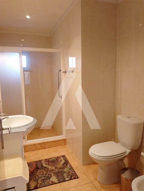 Moradia T3 para Venda em Castelo do Neiva