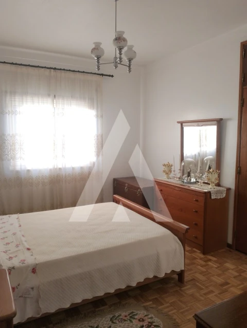 Moradia T3 para Venda em Castelo do Neiva