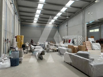 Armazém para Arrendamento em Cete