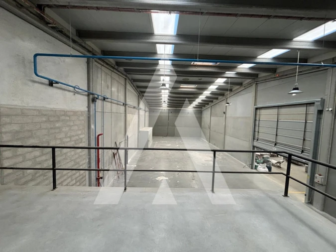 Armazém para Arrendamento em Cete Foto 16