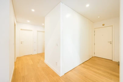 Apartamento T2 para Venda em Glória e Vera Cruz