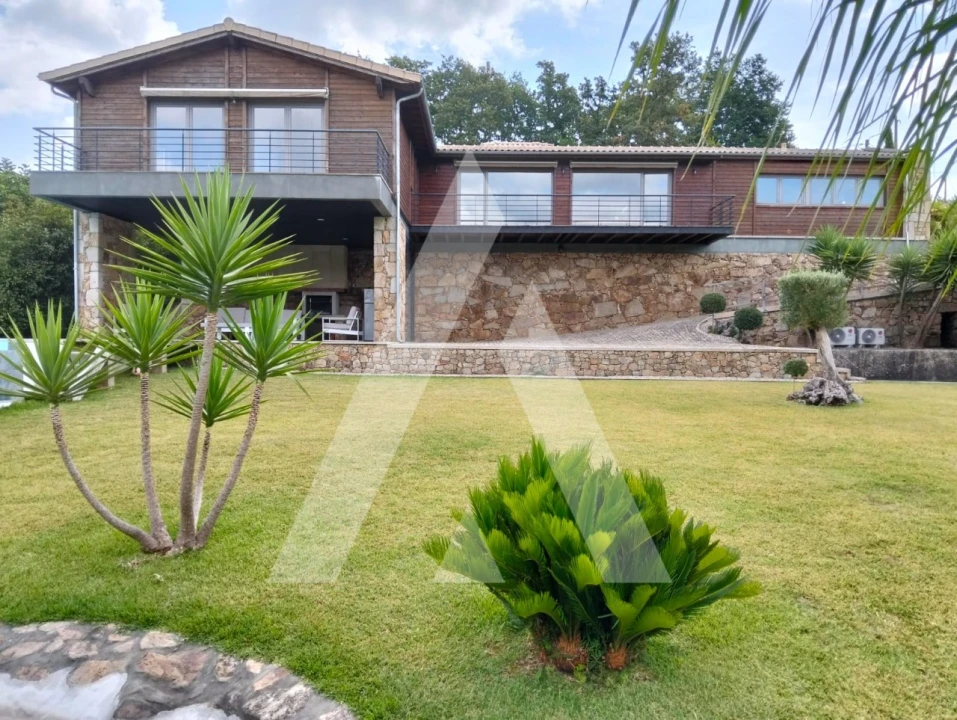 Quinta T4 para Venda em Longos Vales Foto 1