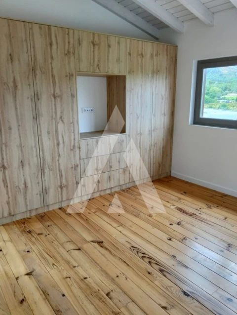 Quinta T4 para Venda em Longos Vales