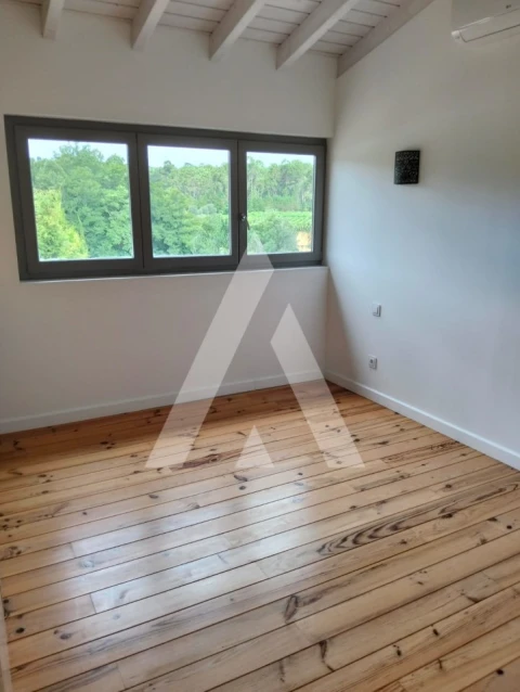 Quinta T4 para Venda em Longos Vales