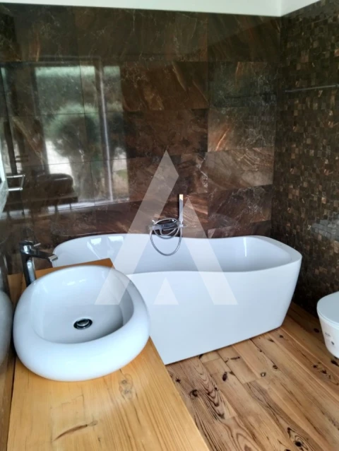 Quinta T4 para Venda em Longos Vales