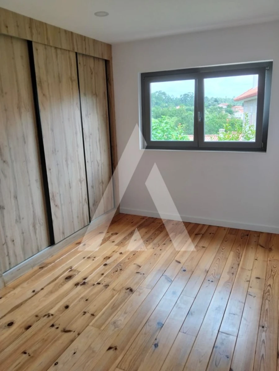 Quinta T4 para Venda em Longos Vales Foto 10