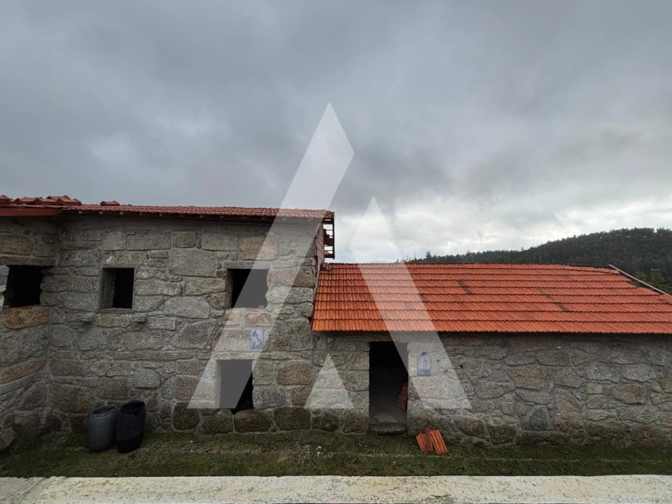 Moradia T1 para Venda em Cete Foto 6