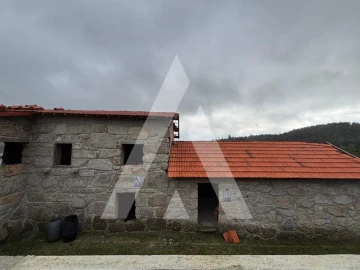 Moradia T1 para Venda em Cete