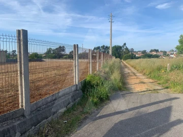 Terreno para Venda em Aradas