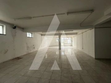 Loja para Venda em Marrazes e Barosa