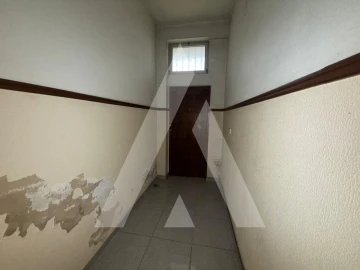 Loja para Venda em Marrazes e Barosa