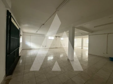 Loja para Venda em Marrazes e Barosa