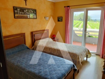 Moradia T3 para Venda em Geraz do Lima (Santa Maria, Santa Leocádia, Moreira), Deão