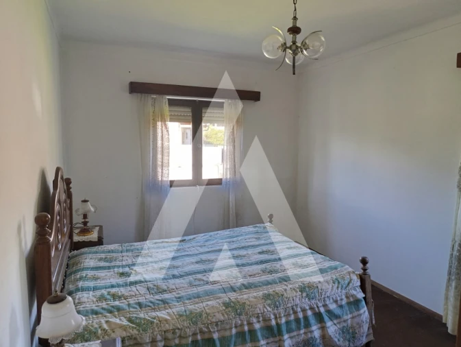 Moradia T4 para Venda em Vitorino das Donas Foto 9