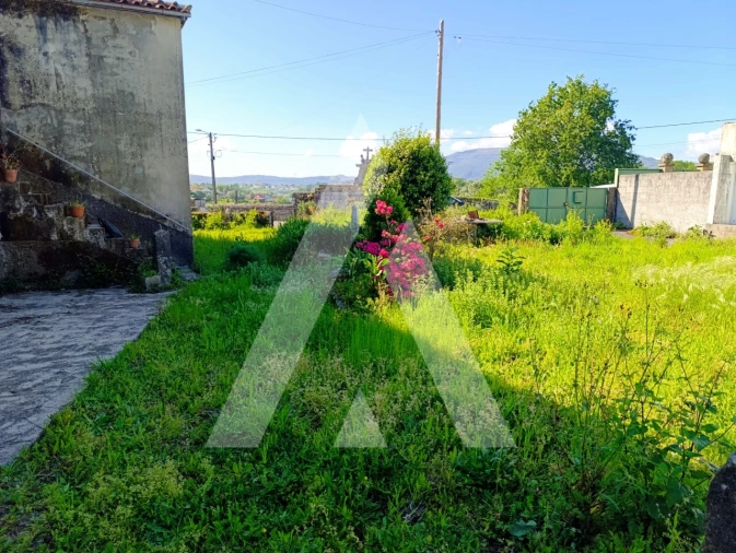 Moradia T4 para Venda em Vitorino das Donas Foto 19