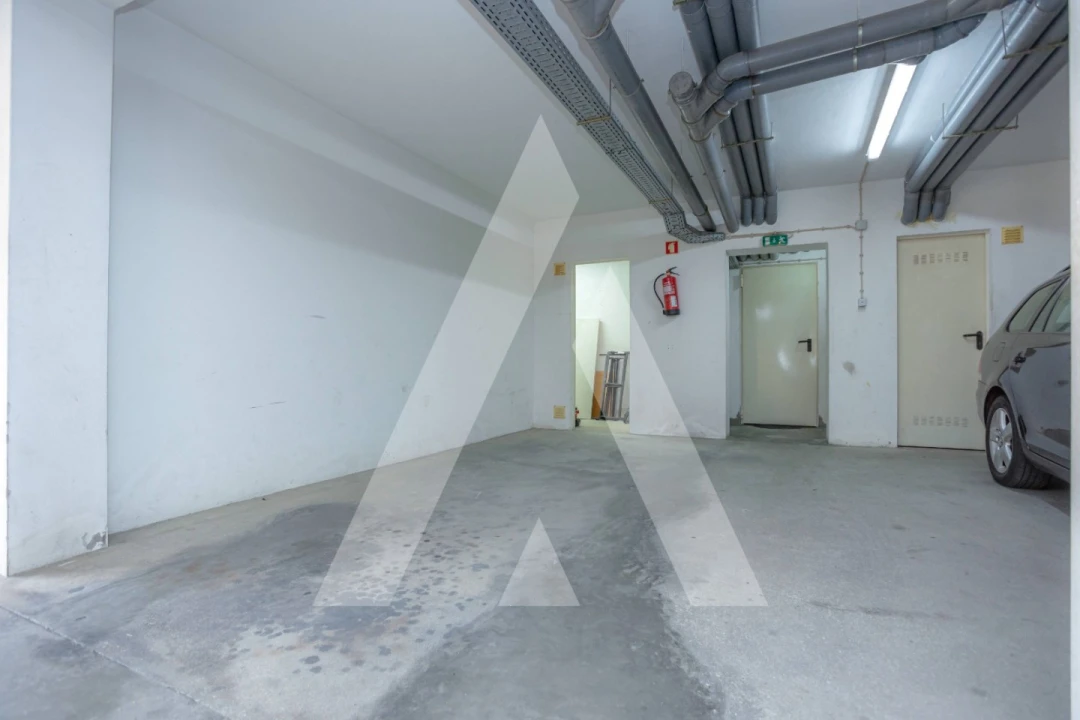 Apartamento T2 para Arrendamento em Santo Varão Foto 20