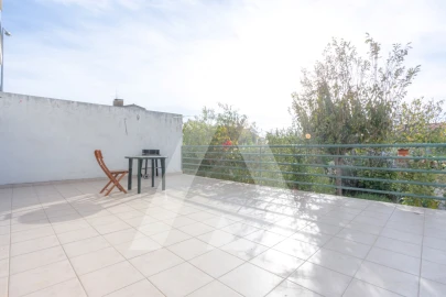 Apartamento T2 para Arrendamento em Santo Varão