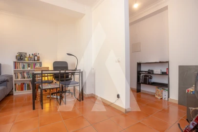 Apartamento T2 para Arrendamento em Santo Varão