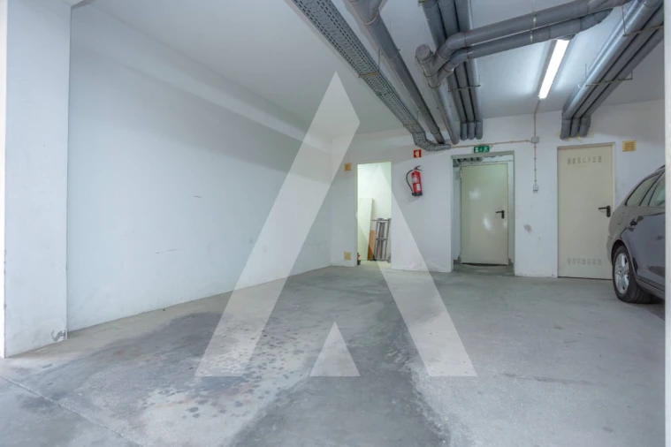 Apartamento T2 para Arrendamento em Santo Varão Foto 20