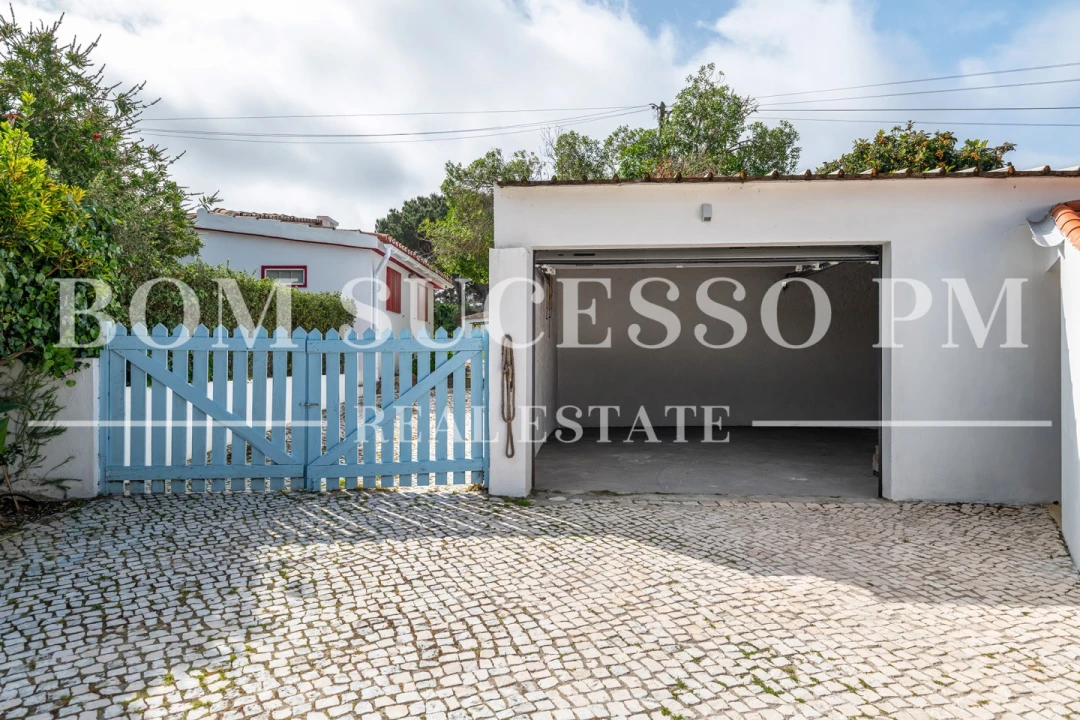 Quinta T4 para Venda em Vau Foto 55