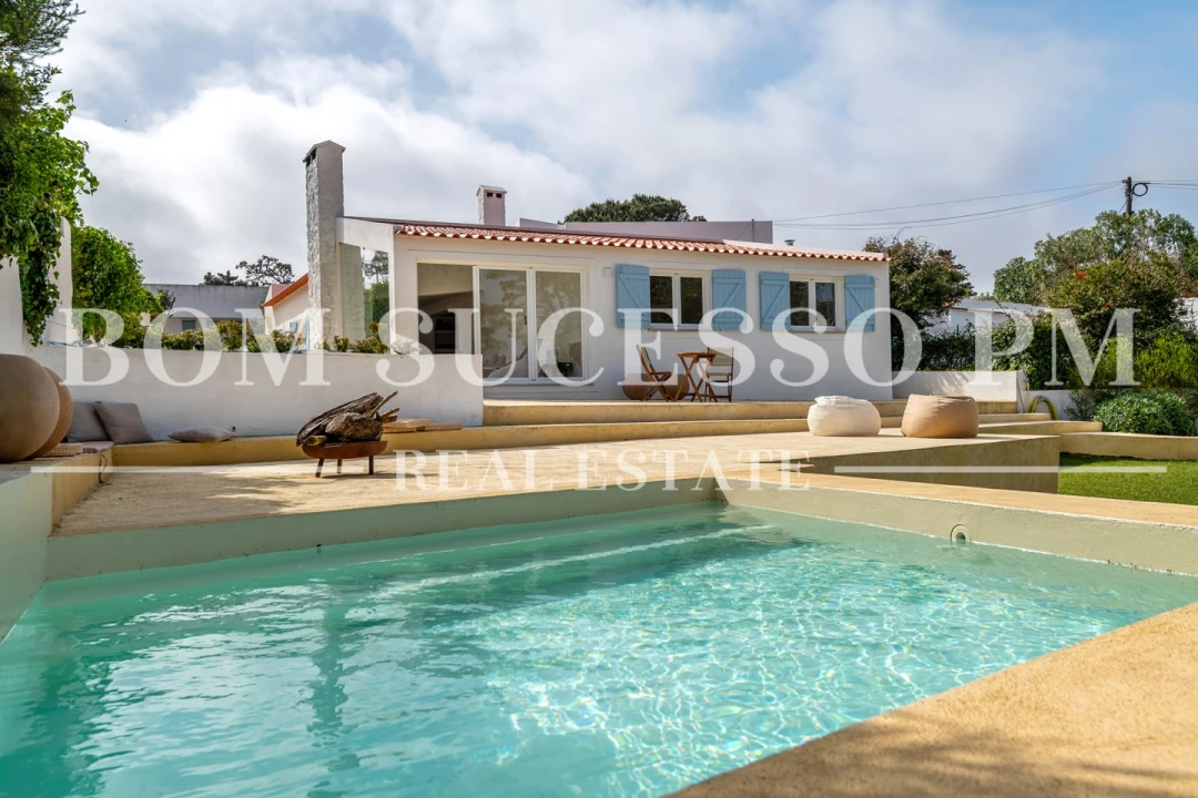 Quinta T4 para Venda em Vau Foto 1