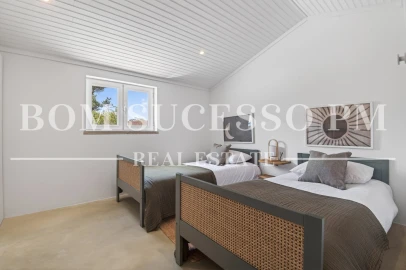 Quinta T4 para Venda em Vau