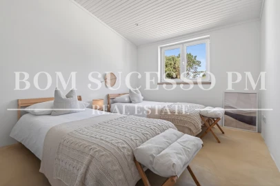 Quinta T4 para Venda em Vau