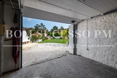 Quinta T4 para Venda em Vau