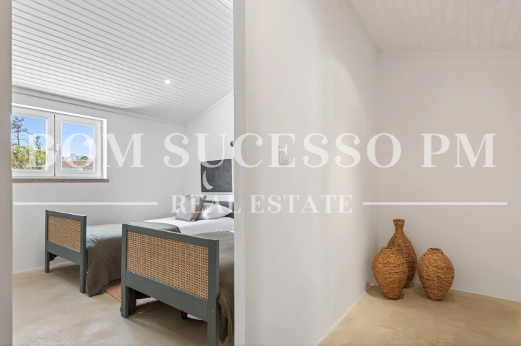 Quinta T4 para Venda em Vau Foto 31