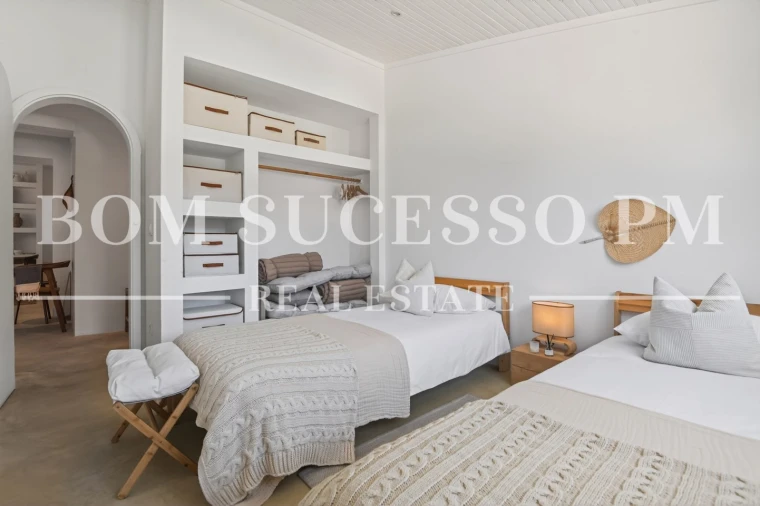 Quinta T4 para Venda em Vau Foto 46