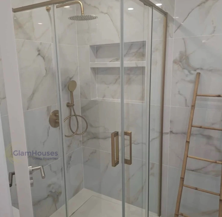 Apartamento T2 para Venda em Venteira Foto 6