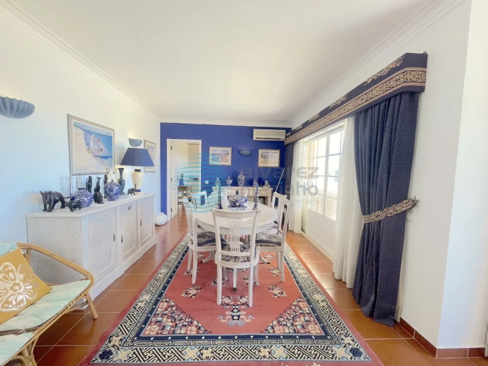 Apartamento T3 para Venda em Portimão Foto 11