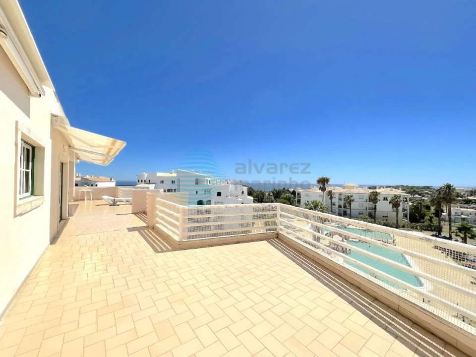 Apartamento T3 para Venda em Portimão Foto 19