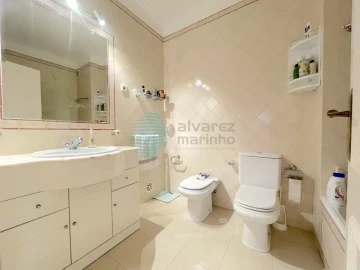 Apartamento T3 para Venda em Portimão