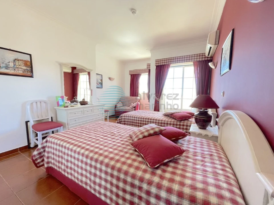 Apartamento T3 para Venda em Portimão Foto 37