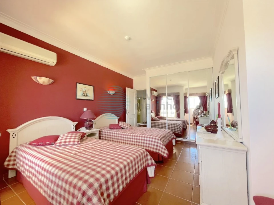 Apartamento T3 para Venda em Portimão Foto 39